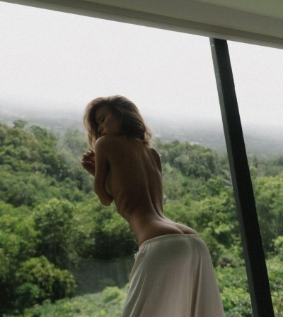 Карина, Г. Арамиль